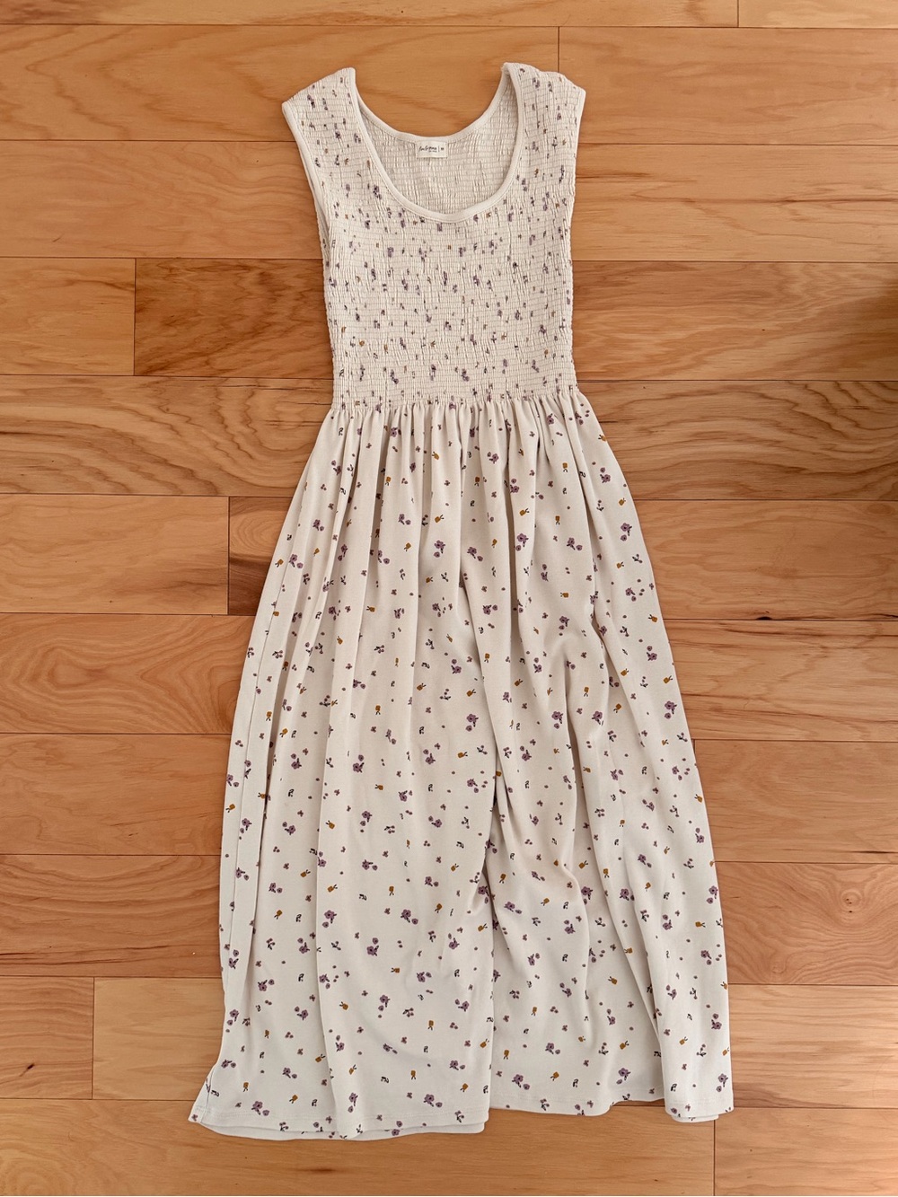 Fin & Vince Cream Floral Smocked Midi Dress with Scoop Neck